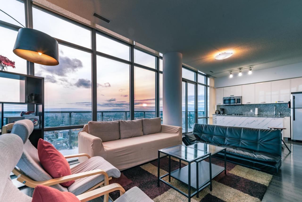 Unbelievable Penthouse View With 3 Bedrooms Toronto Exteriér fotografie